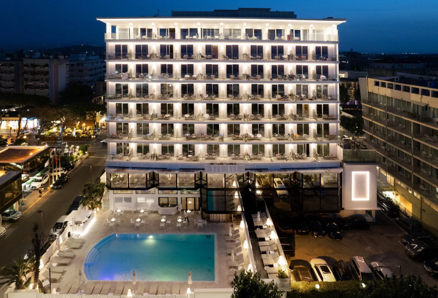 media.hotel sporting lato mare