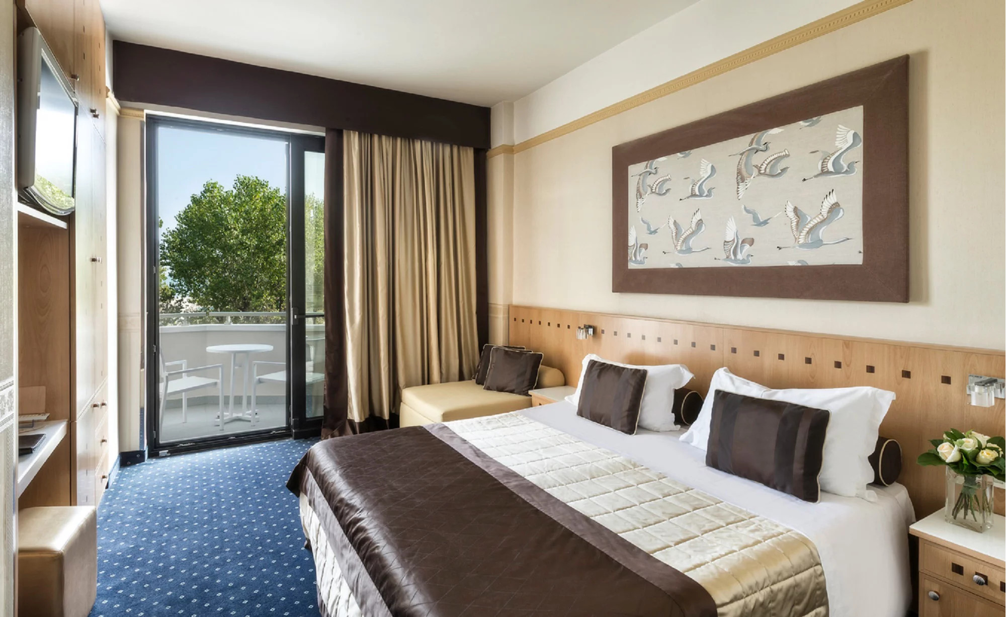 media.Slide_CameraSuperior_1Hotel_Sporting_Rimini